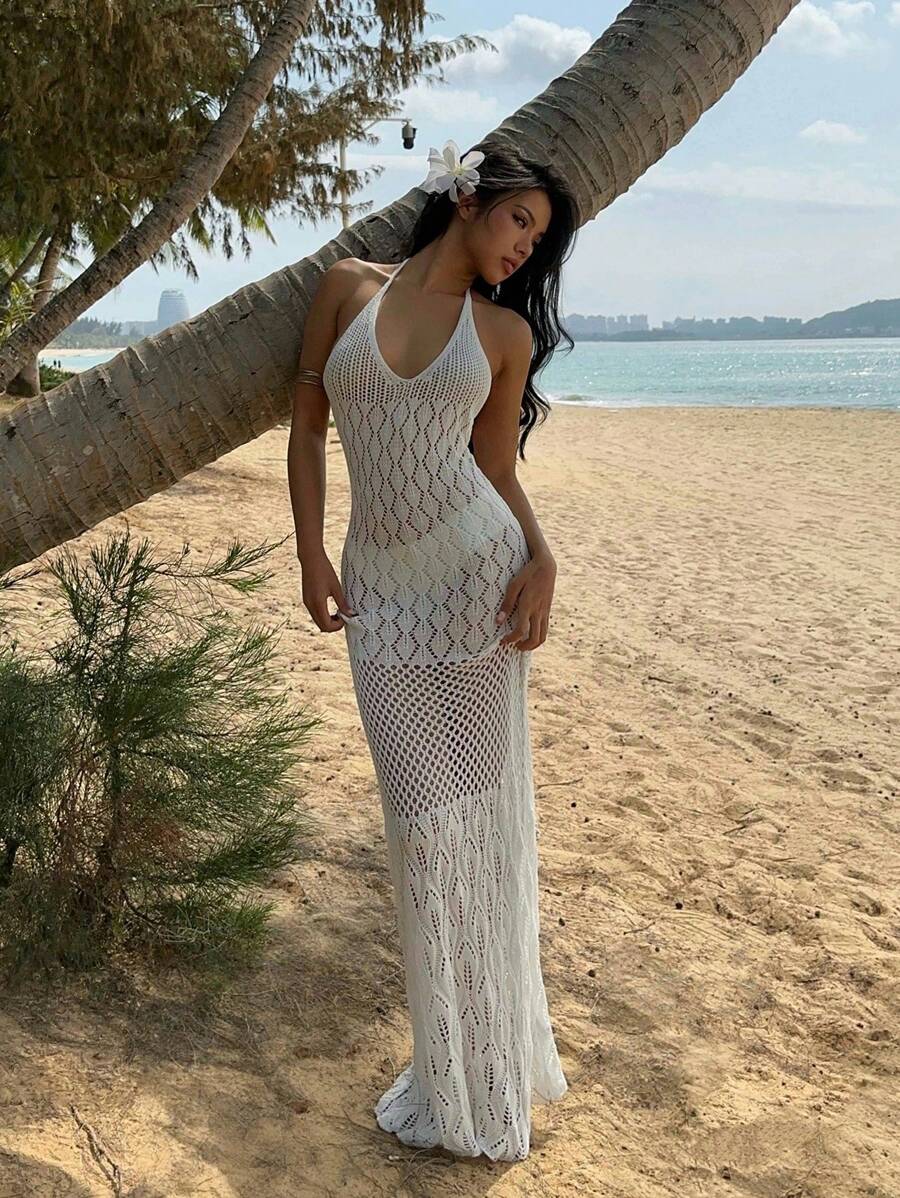 Valeria-Vestido de punto calado, con espalda descubierta y cola de pez