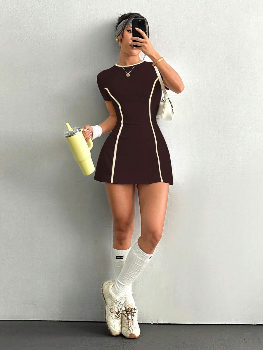 Daniela-Vestido deportivode manga corta y ajuste delgado con pantalones cortos y bolsillo para teléfono