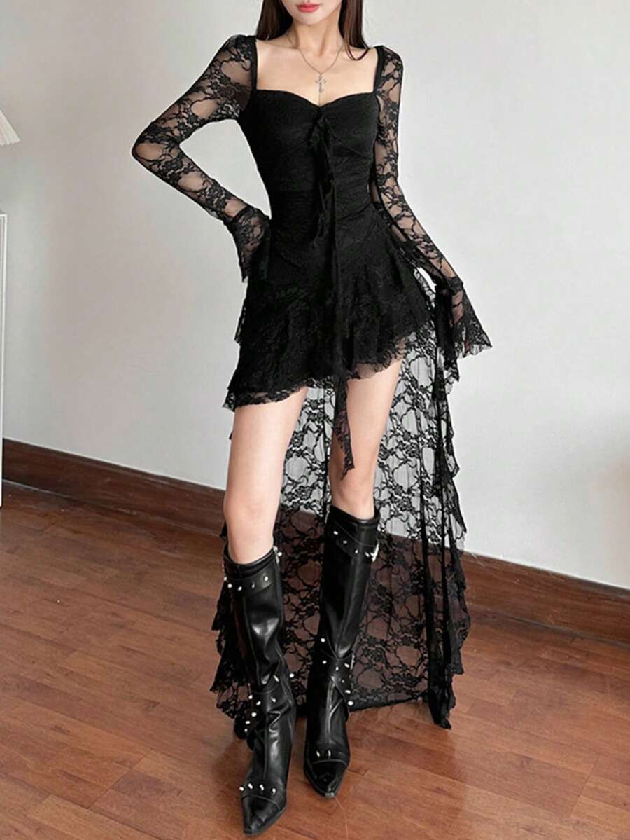 Cloe-Vestido manga larga con cuello cuadrado de cintura alta, unicolor y con aplicaciones de encaje